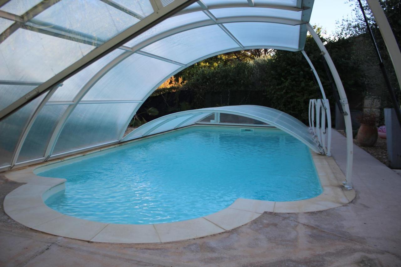 Philippe & Marie, A Louer Petite Chambre Chez L'Habitant Avec Terrasse Dans Villa, Au Pied Du Luberon キュキュロン エクステリア 写真
